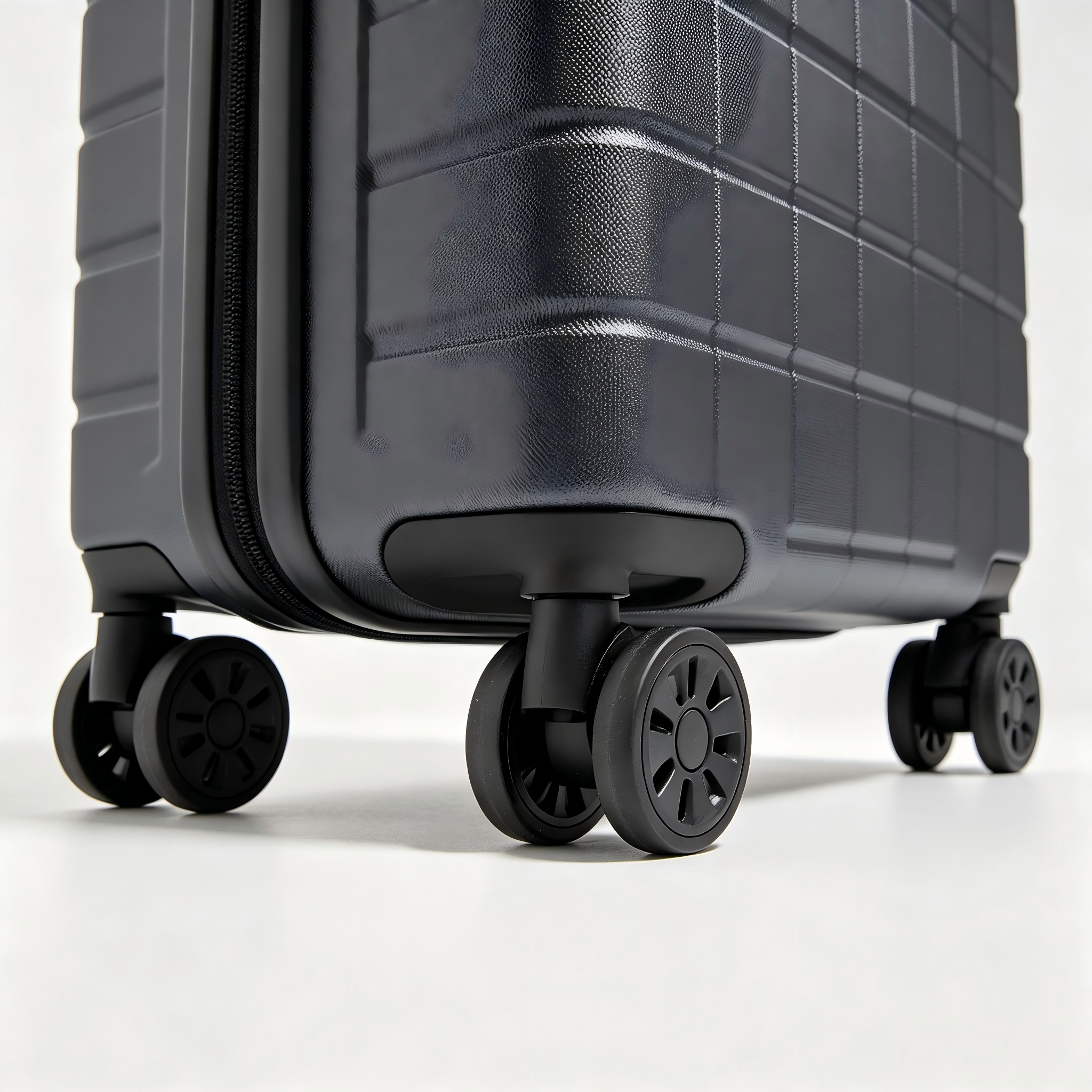 Expandable 5-Wheel Large Checked Luggage